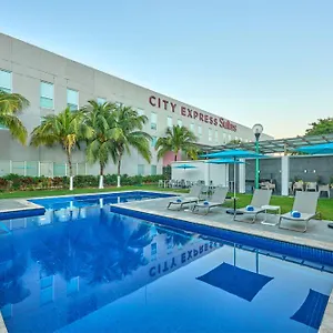 Apartahotel Express By Marriott
